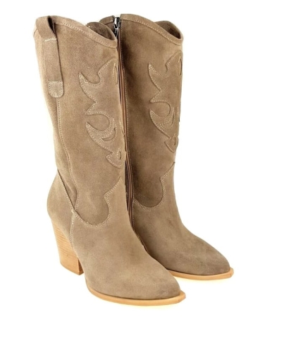 Karollo Violli 2827 ziemia 1.jpg