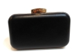 Kopertówkna torebka puzderko czarne lico złote okucie 2 (1).jpg