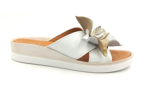 Klapki na koturnie L10 biały (1).jpg