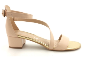 Piękne sandały na słupku 3cm Karollo Violli  2051 beż