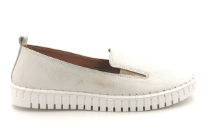 Miękkie Lekkie Półbuty skórzane wsuwane klasyczne 3859 złoty przecierany